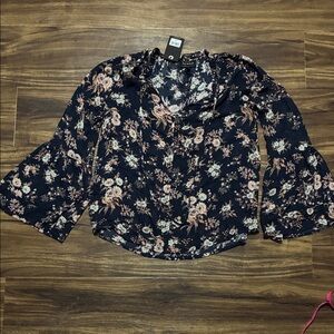 Lucky Brand Navy Blue Floral Bell-Sleeve V-Neck Blouse